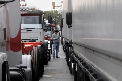 Fracasó la paritaria y los camioneros comenzarían paros sorpresivos