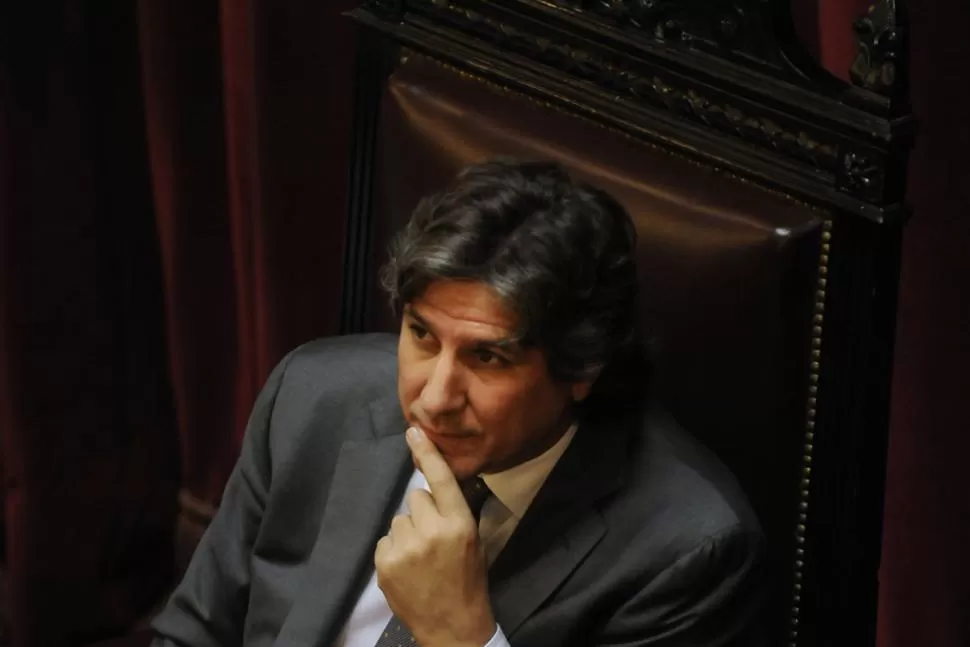RESPALDO. Boudou reemplaza a Cristina Kirchner al frente del Ejecutivo. NA