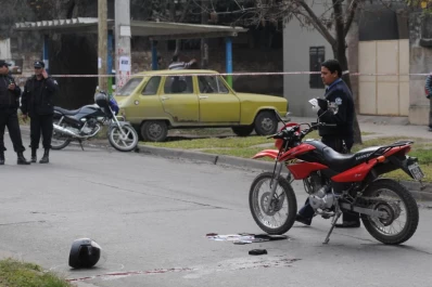 Con una bala, un policía hirió a dos ladrones