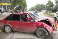 Salieron de una fiesta y chocaron contra una columna en la avenida Aconquija