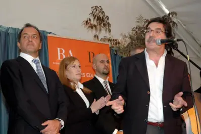 Enfrentado con la Casa Rosada, apuesta todo su futuro político