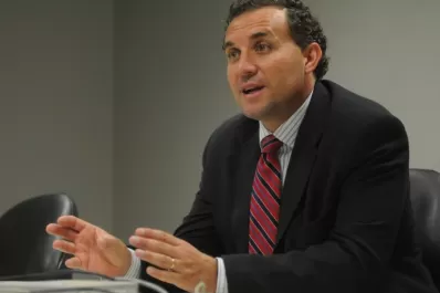 La Legislatura no sesiona porque no se resolvió el caso López
