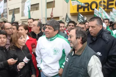 Camioneros desoyó la conciliación obligatoria y extendió el paro hasta el viernes
