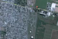 Los camioneros tucumanos mantienen el bloqueo en la planta de Refinor