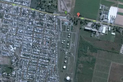 Los camioneros tucumanos mantienen el bloqueo en la planta de Refinor