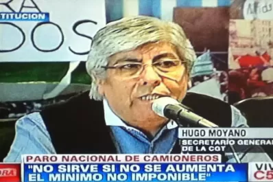 Moyano levantó el paro, pero subió la apuesta y convocó a una huelga nacional con movilización