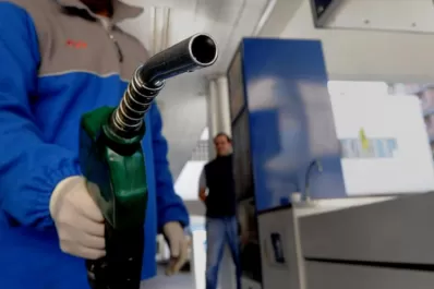 El fin de semana quedará regularizada la venta de combustibles en Tucumán
