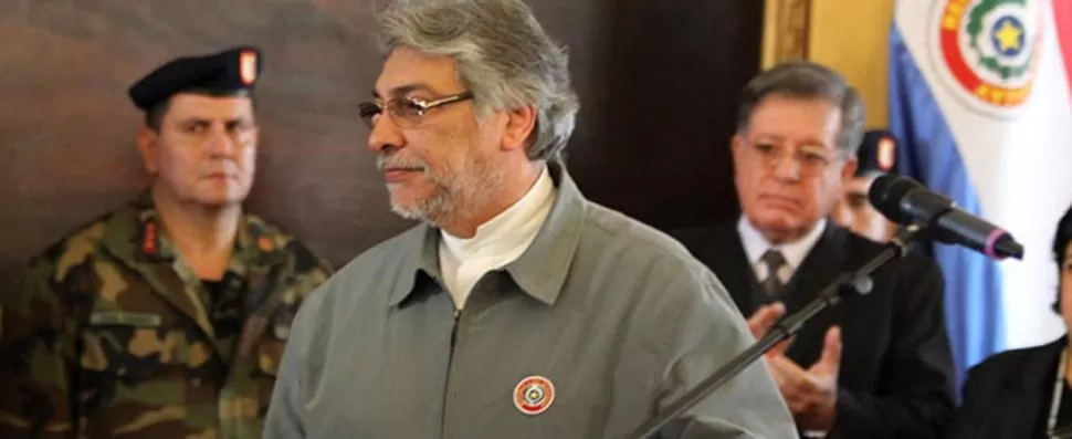 DESTITUIDO. A 10 meses de las elecciones presidenciales, Lugo fue separado de su cargo. FOTO TOMADA DE ULTIMAHORA.COM