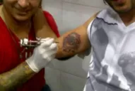 Chori Domínguez no seguirá en River pero se tatuó el escudo en la piel