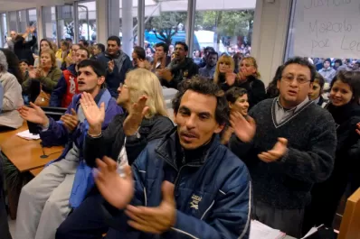 Protesta y tensión en Cañuelas por el asesinato de dos hermanos comerciantes