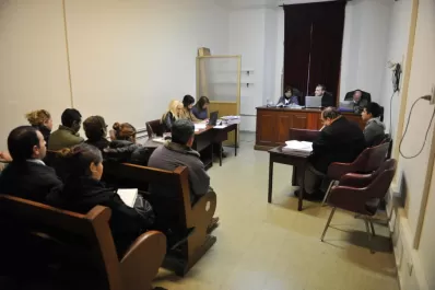 Comenzó el juicio a un joven acusado de haber asesinado a golpes a su propio hijo LA SENTENCIA