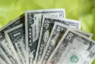 El dólar paralelo sigue en alza, y cierra a $ 6,50