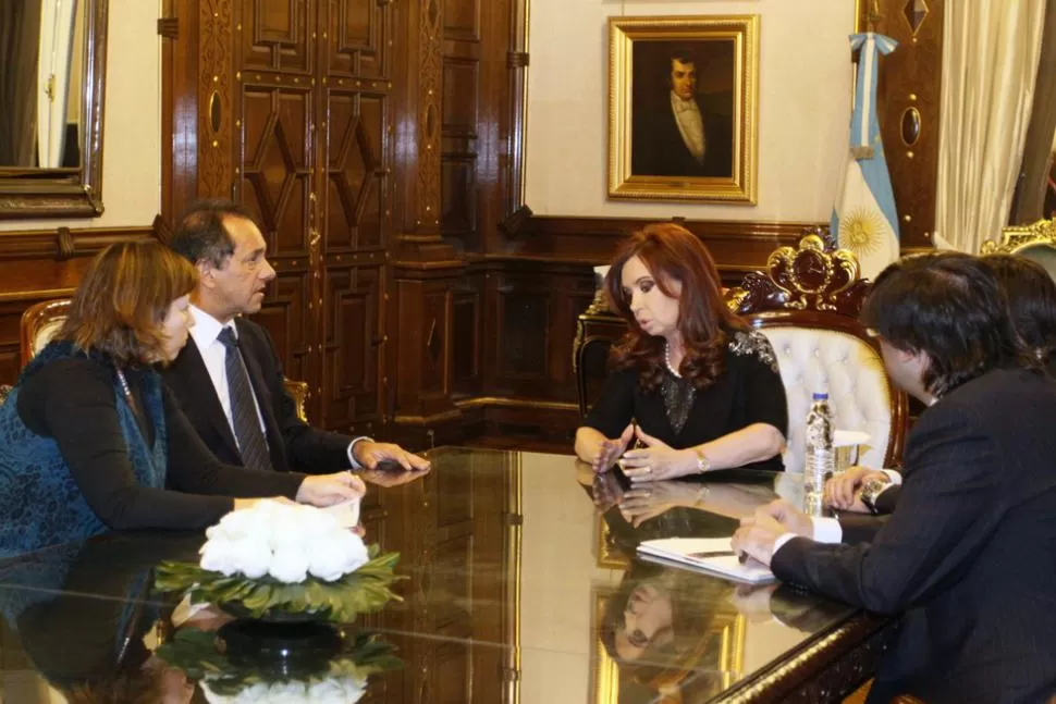 ACUERDOS. Scioli fue recibido por Cristina Kirchner en la Casa Rosada. DYN