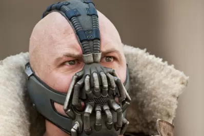 El asesino de Denver se vistió como Bane, el malo de Batman