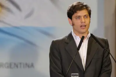 En sintonía con Cristina, Kicillof advirtió que será muy difícil quedar exentos de la crisis mundial