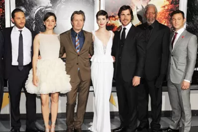 Cancelan la premiere de Batman en París, con el elenco completo, por la masacre en Denver
