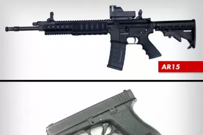 El asesino de Denver usó un potente AR-15 durante la matanza