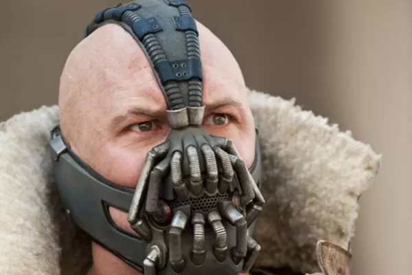 El asesino de Denver se vistió como Bane, el malo de Batman
