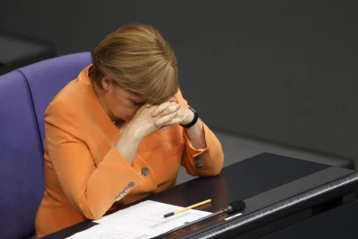 Dos extremos de política económica que no sirven