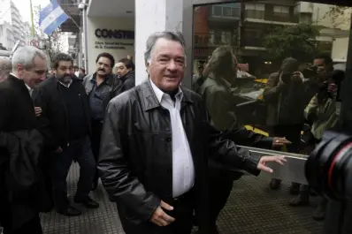 Barrionuevo dijo que Cristina propició el quiebre sindical