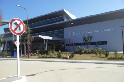 Las Termas estrena aeropuerto, con la llegada de la Presidenta