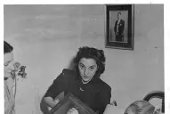 Me voy, la flaca se va, Evita se va a descansar