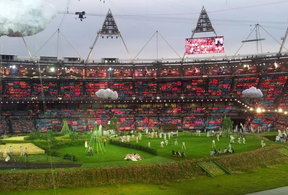 EN DIRECTO. Se estima que 1.000 millones de personas en el mundo seguirán en vivo la ceremonia inaugural. FOTO TOMADA DE TWITTER / @LONDRES2012
