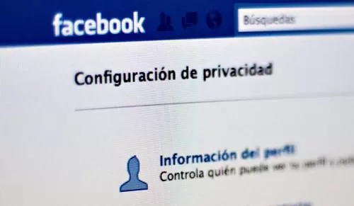 DESCONFIANZA. Los usuarios no están conformes con el manejo de su información en Facebook. FOTO TOMADA DE TRECEBITS.COM