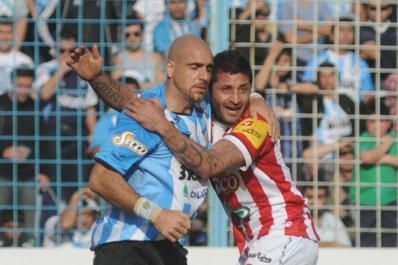 Las mejores postales del clásico tucumano