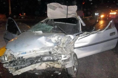 Un chico de 14 años murió al estrellarse con el auto que le había regalado su padre