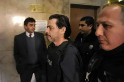 Malestar por la admisión de Benedicto en la Facultad de Derecho