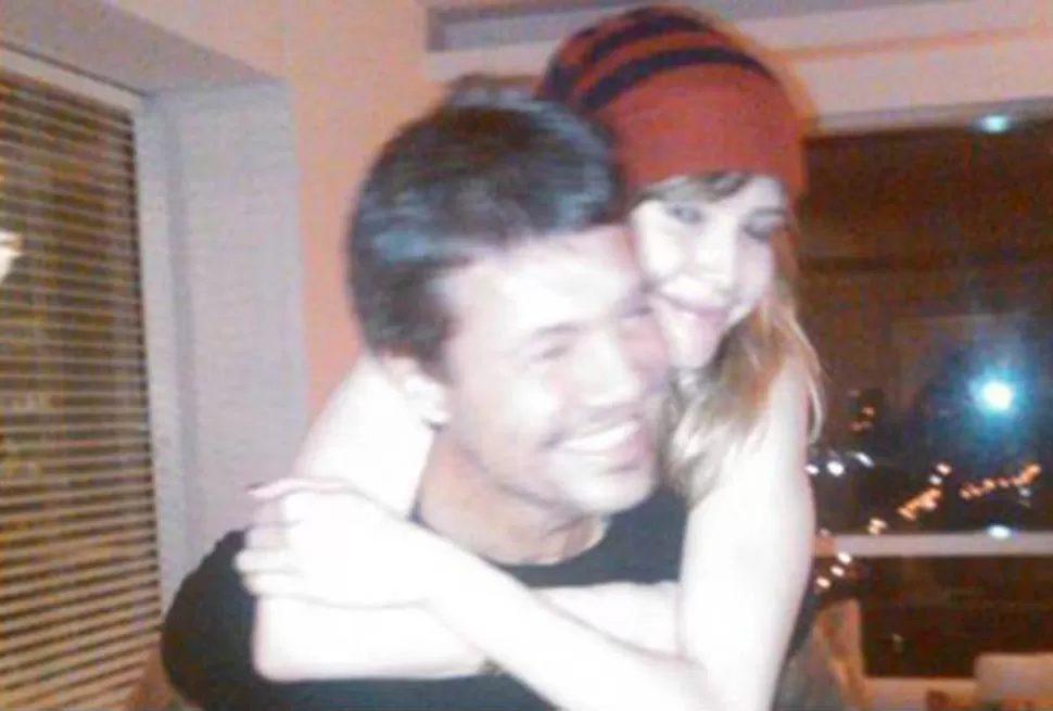 SOSPECHAS. Tinelli habría salido con Guillermina y con Sol al mismo tiempo. FOTO TOMADA DE PERFIL.COM