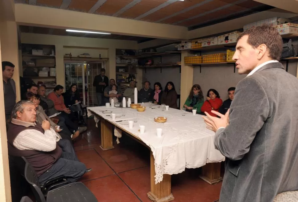 ESPERARÁN 15 DÍAS. El encuentro se repetirá dentro de dos semanas para analizar la eficiencia de las medidas implementadas en la zona. LA GACETA / FOTO DE ENRIQUE GALíNDEZ 