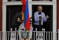 Assange apareció con críticas a los EE.UU