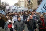 Reprimieron una marcha de estatales en Córdoba