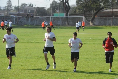 Llegó en silencio y se ganó la titularidad