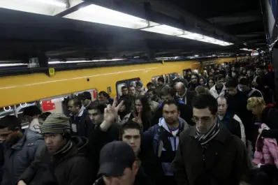 Ante un posible nuevo conflicto en el Subte, Macri le pidió a  Randazzo que convoque al Ente de Transporte