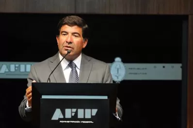 Echegaray afirmó que la AFIP bloqueó las claves de 146 representantes de fútbol