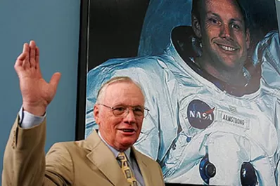 ¿Armstrong pisó la Luna? La polémica recrudeció con su muerte