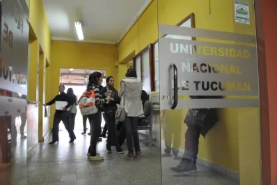 Se prueban en la arena, antes de recibirse