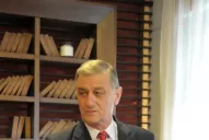 Veo debilitada a la figura presidencial, la veo agobiada