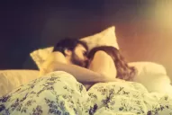 Detienen a una pareja por tener sexo ruidoso