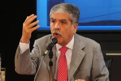 Julio de Vido es investigado por la Justicia por sobreprecios en el edificio de Evita