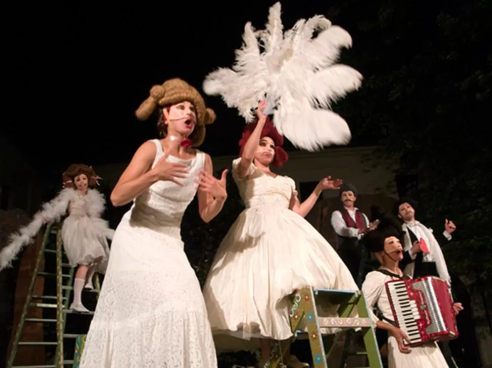 TEATRO ALBERDI. Una propuesta a la italiana. 