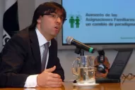 Bossio: casi 60% de chicos del país recibe fondos de la Anses