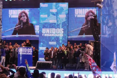 La Presidenta consolida el cristinismo en desmedro del PJ