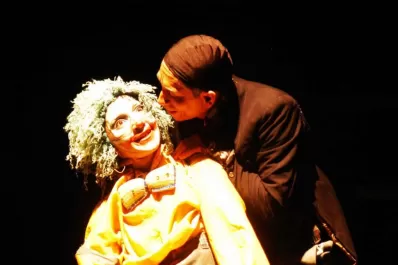 La Gloriosa celebra 10 años con las artes escénicas