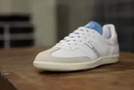 Salieron las zapatillas de Messi