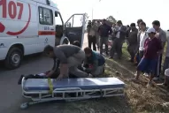 Trágico roce de un camión a un motociclista en San Cayetano