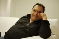 Se duerme de parado y hasta cuando maneja